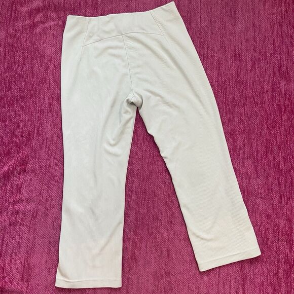 Lululemon Softstreme Ribbed Zip Leg High Rise Cropped Pants Bone Cream Size 12 - Picture 4 of 12